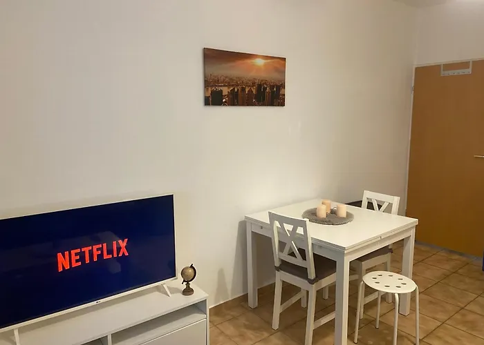 Premium One-bedroom Appartamento Colonia